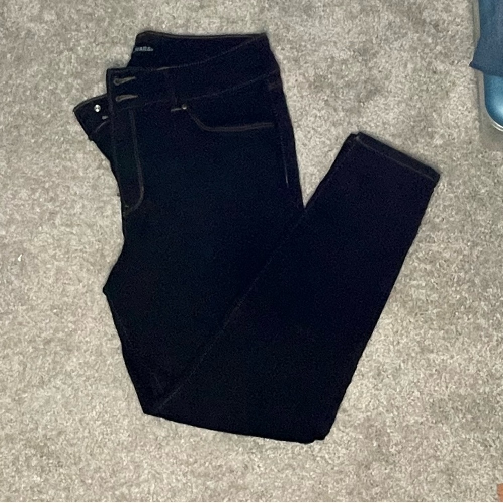 Like new! Size 12 D. Jeans jeggings dark blue